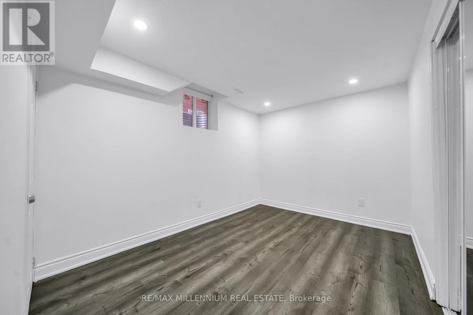 36 ALLANGROVE DRIVE - 46