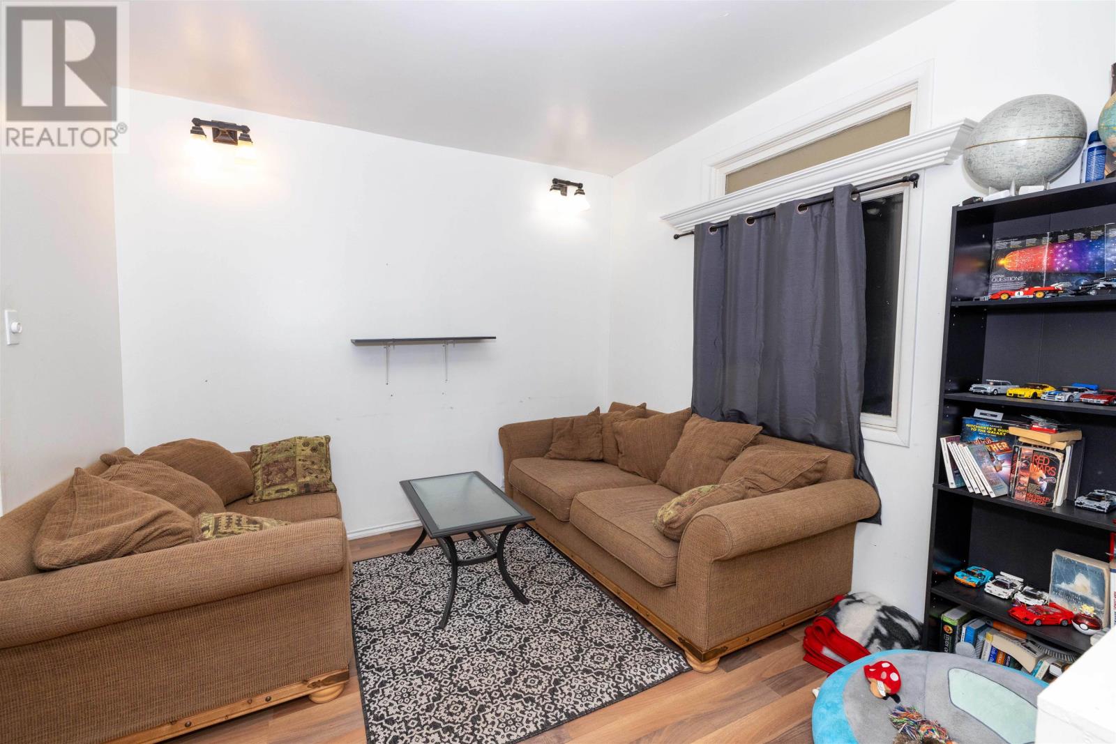 607 WILEY ST - 11