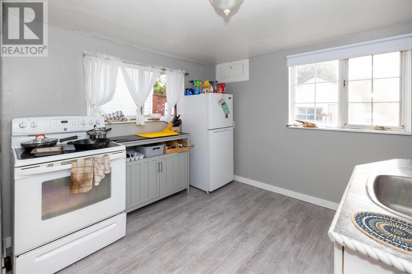 607 WILEY ST - 6