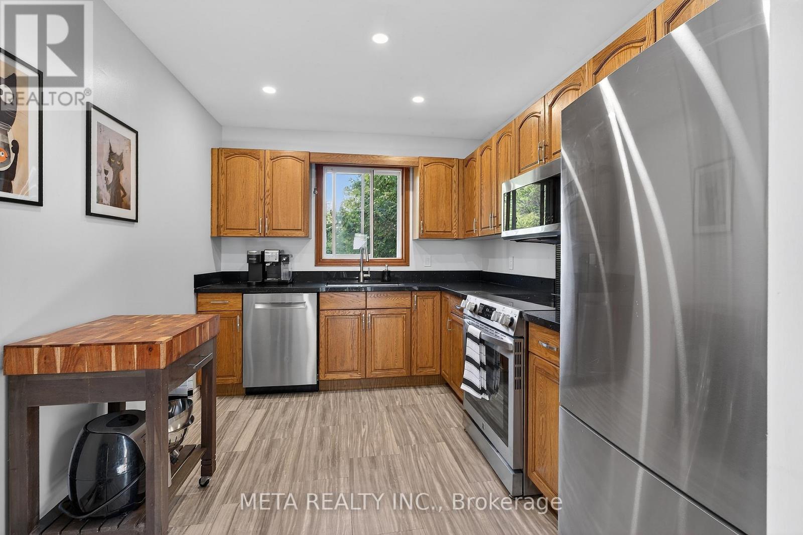 865 27TH STREET - 14
