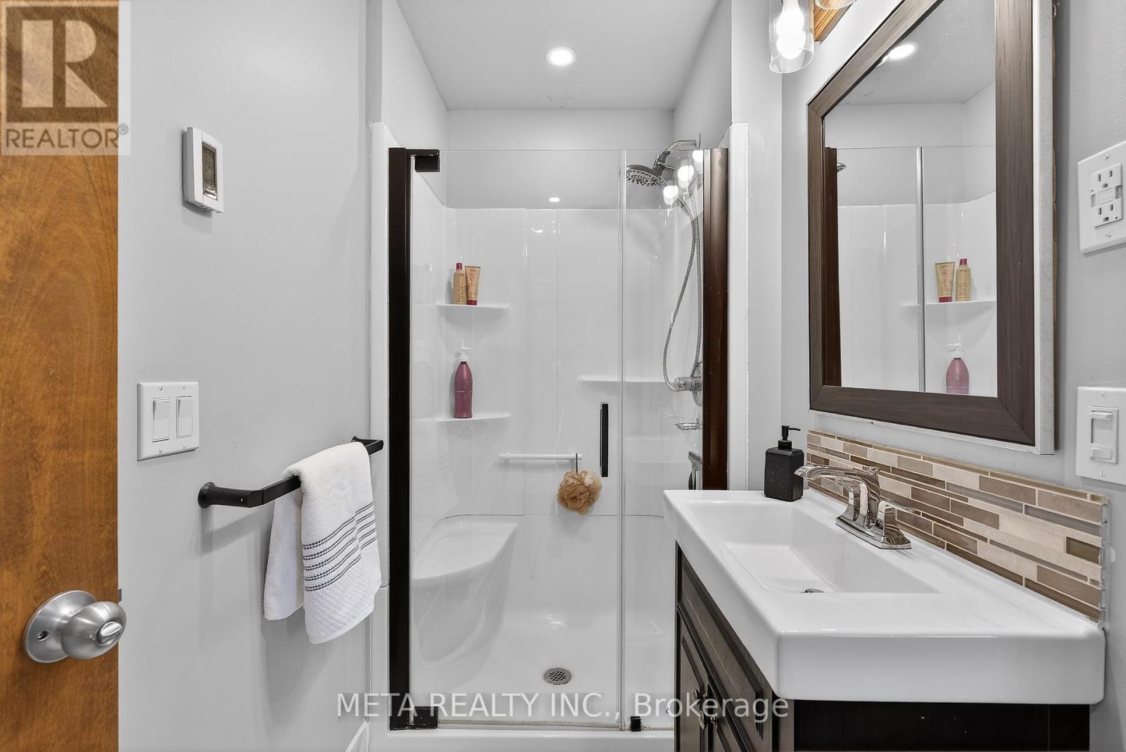 865 27TH STREET - 28
