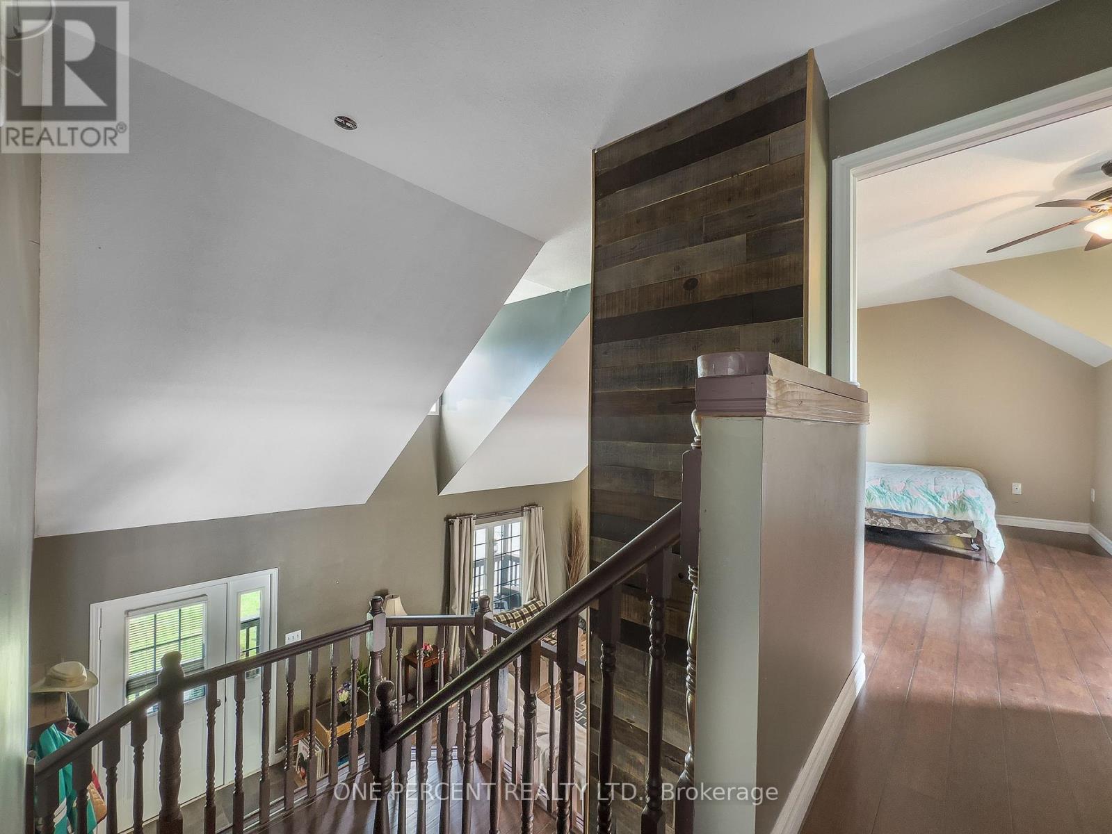 30 WOODRIDGE DRIVE - 19