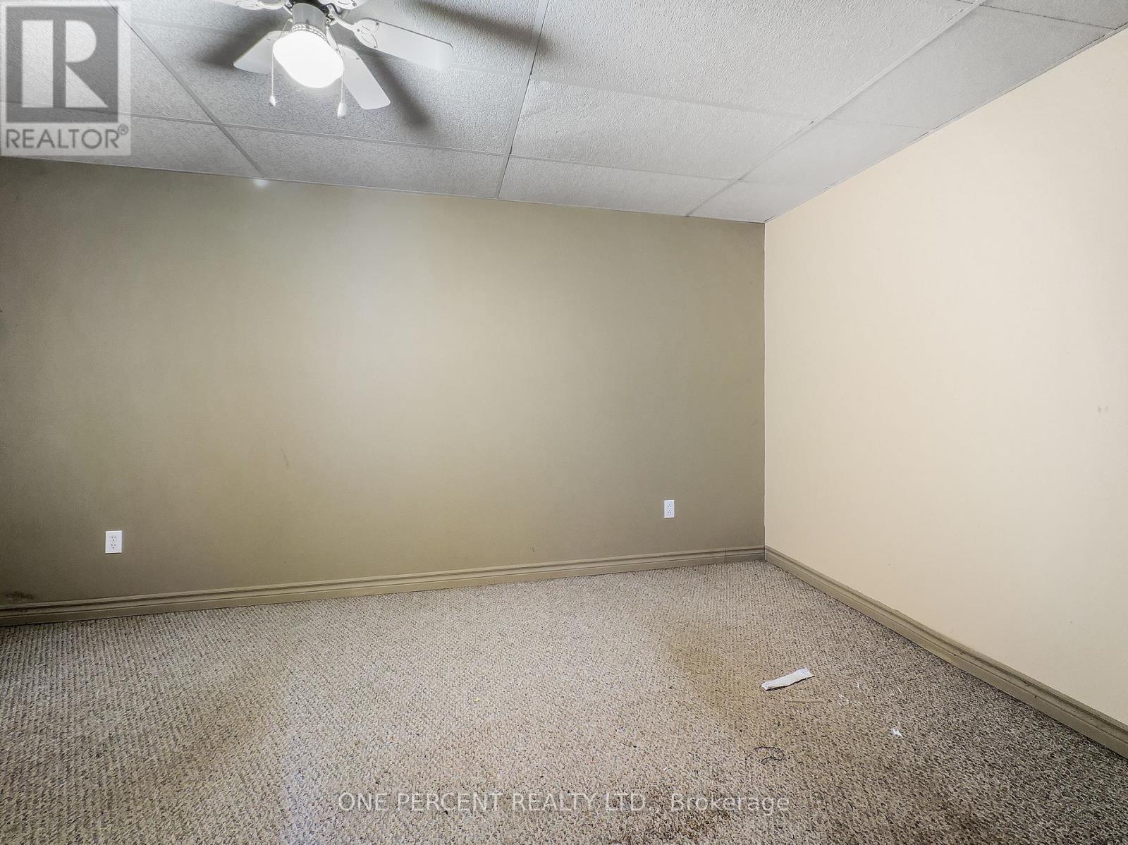 30 WOODRIDGE DRIVE - 31