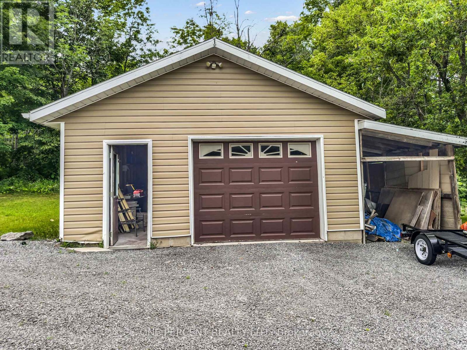 30 WOODRIDGE DRIVE - 34