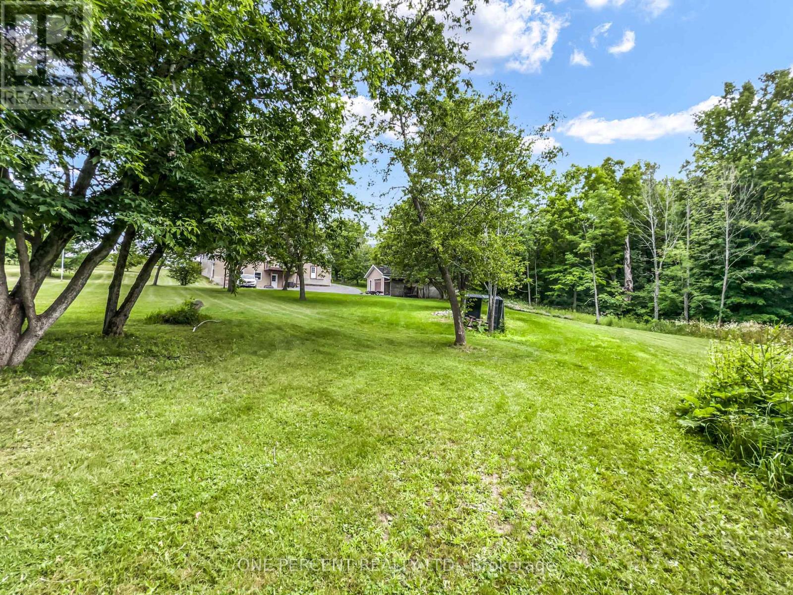 30 WOODRIDGE DRIVE - 37