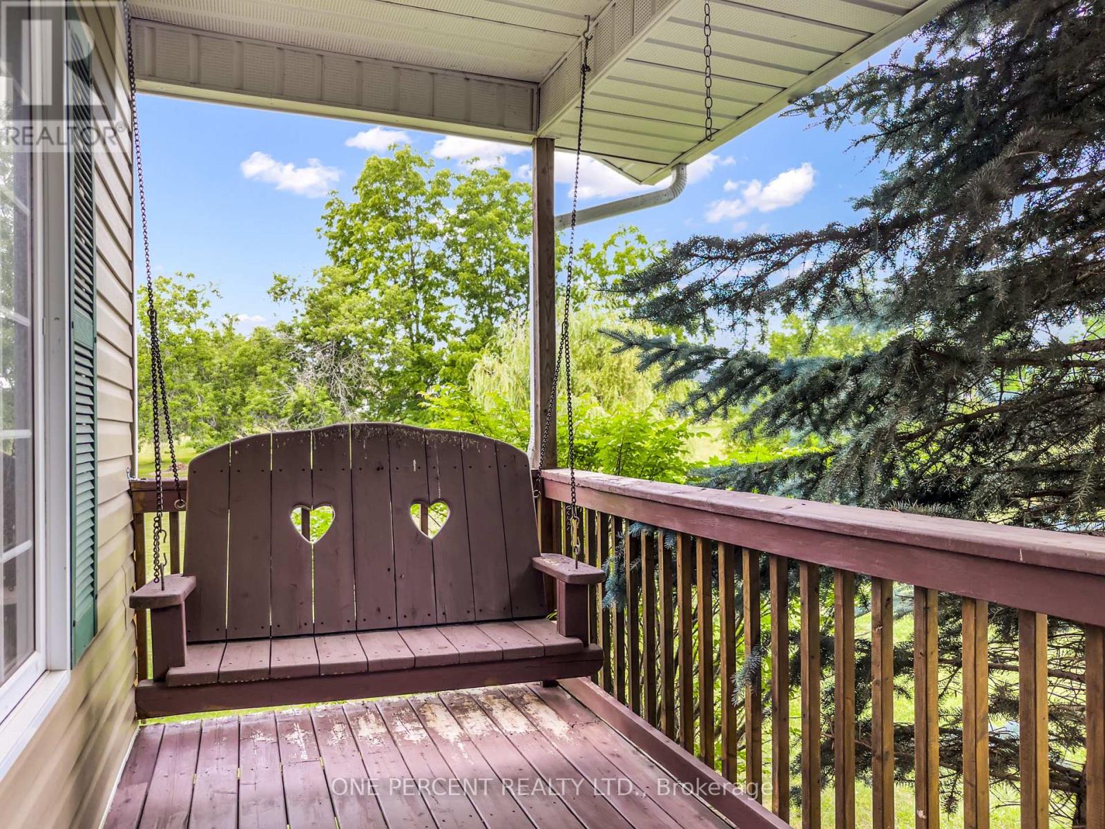 30 WOODRIDGE DRIVE - 4