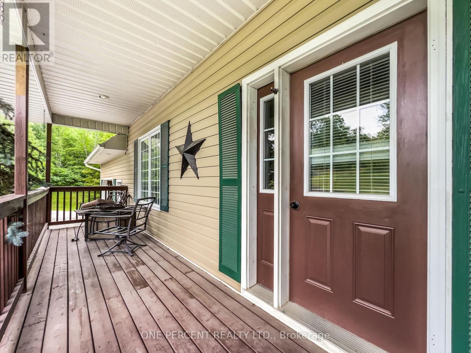 30 WOODRIDGE DRIVE - 5