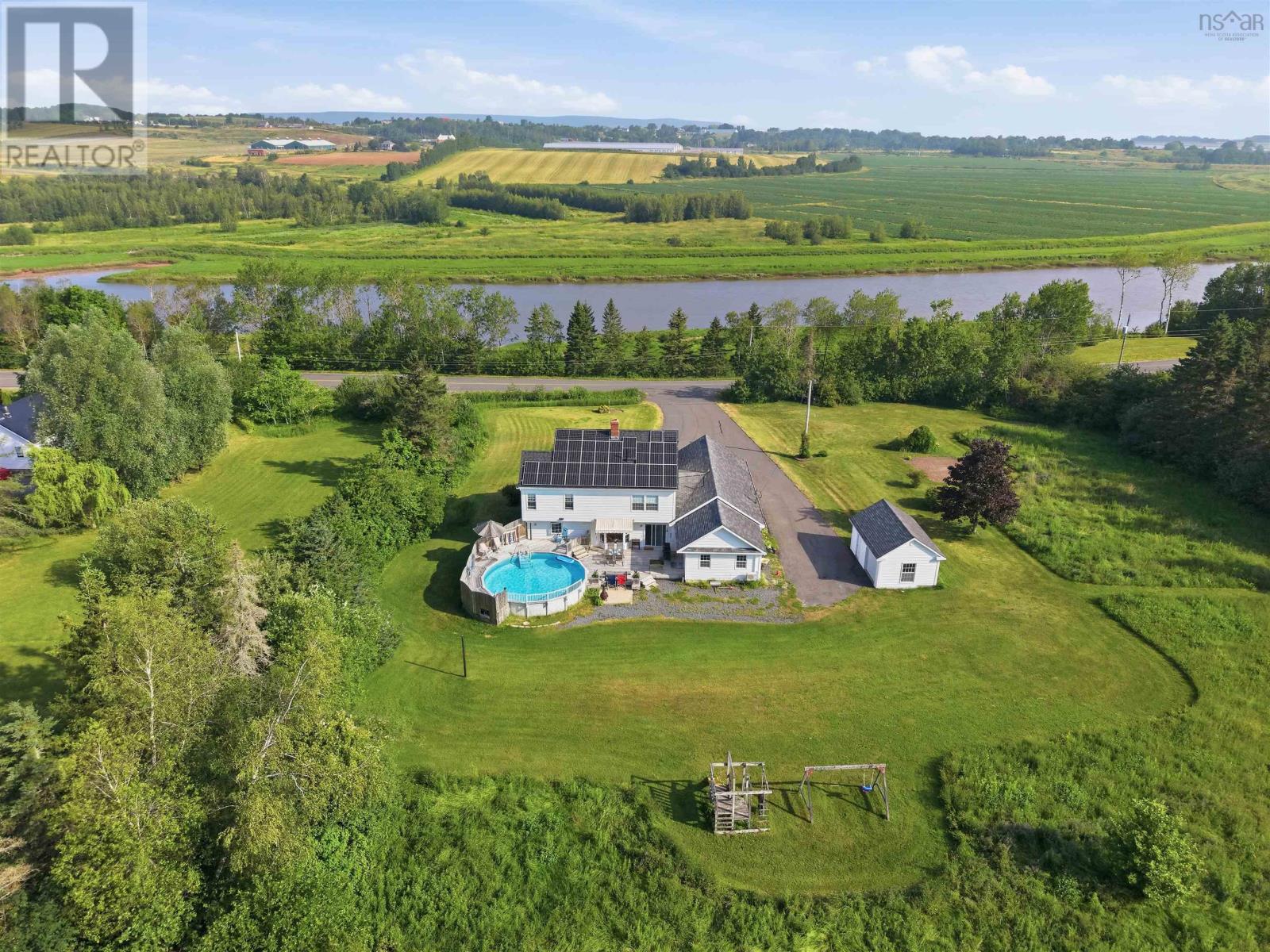 1886 Gaspereau River Road - 3