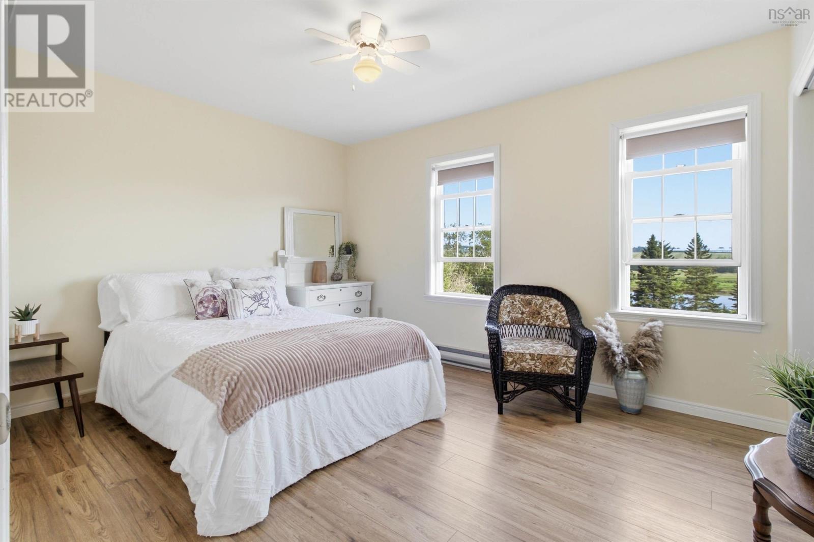 1886 Gaspereau River Road - 30