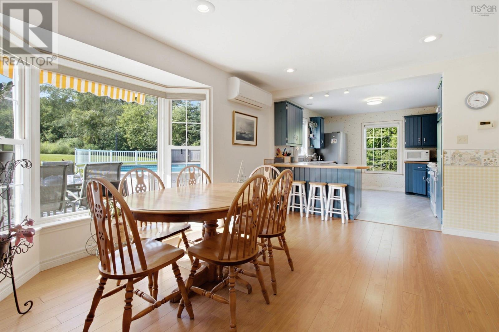 1886 Gaspereau River Road - 11