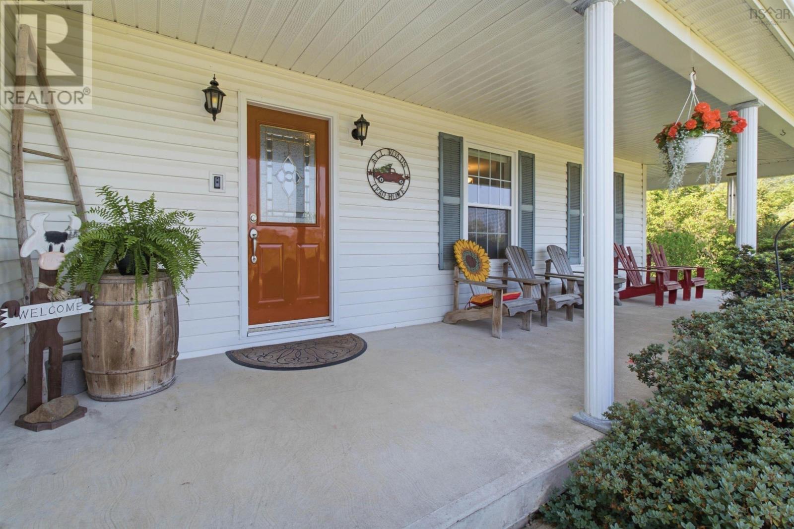 1886 Gaspereau River Road - 5