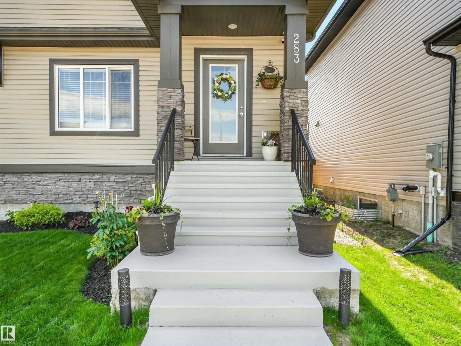 283 AMEENA DR - 3
