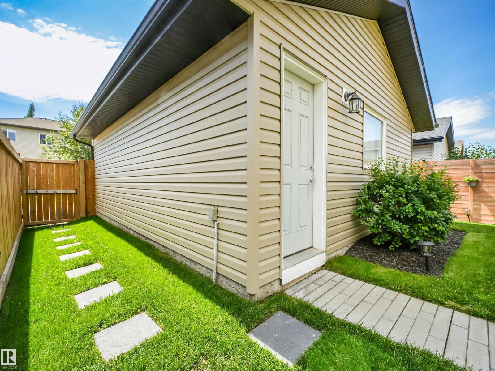 283 AMEENA DR - 30