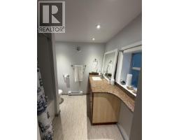 418 Marine Drive, Gibsons, BC V0N1V9 Photo 28