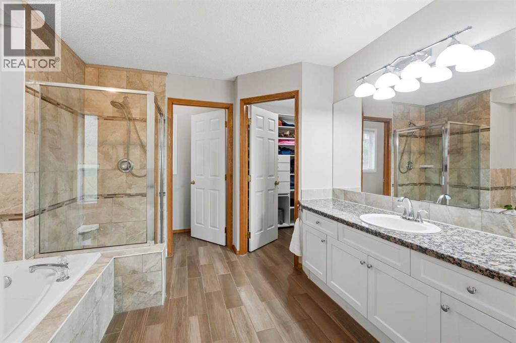 44 Gleneagles View, Cochrane