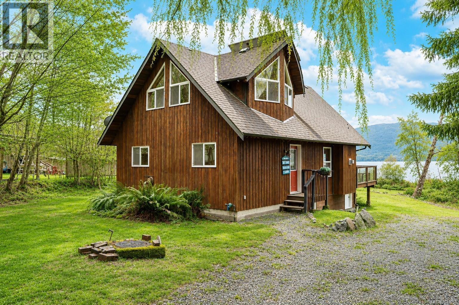 11464 Youbou Rd - 12