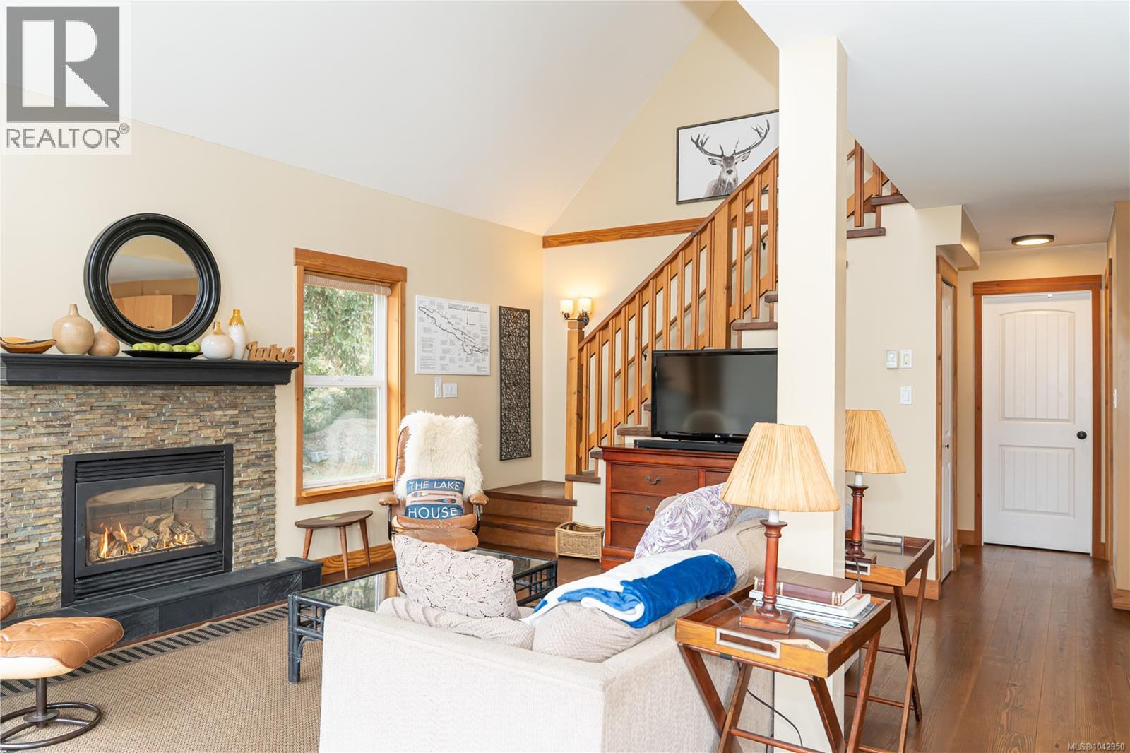11464 Youbou Rd - 16