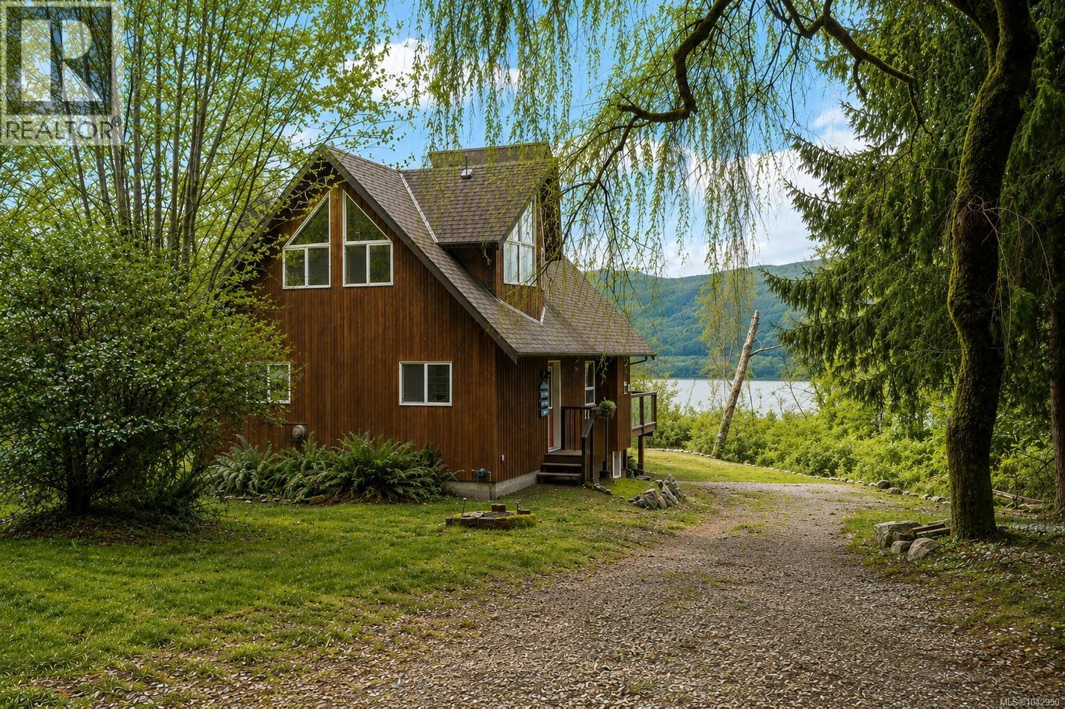11464 Youbou Rd - 3