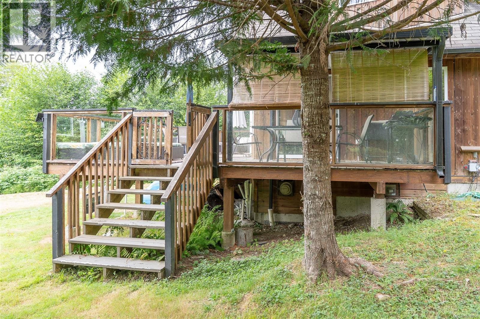 11464 Youbou Rd - 44