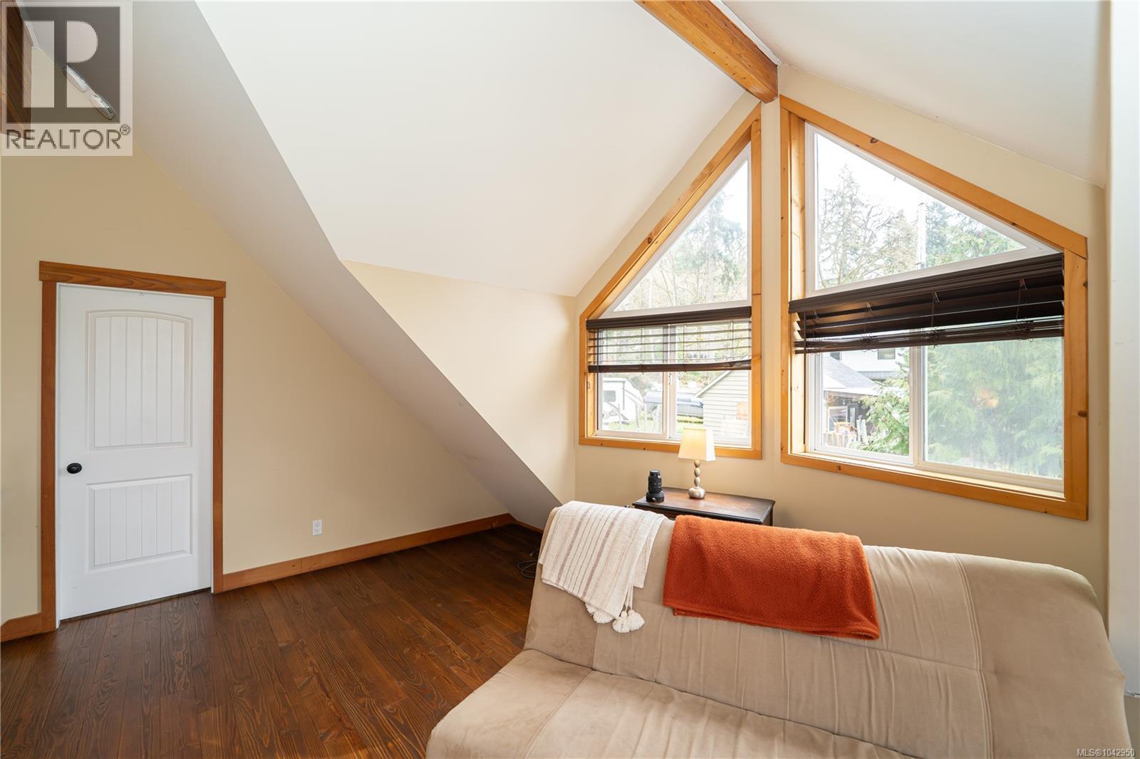 11464 Youbou Rd - 35