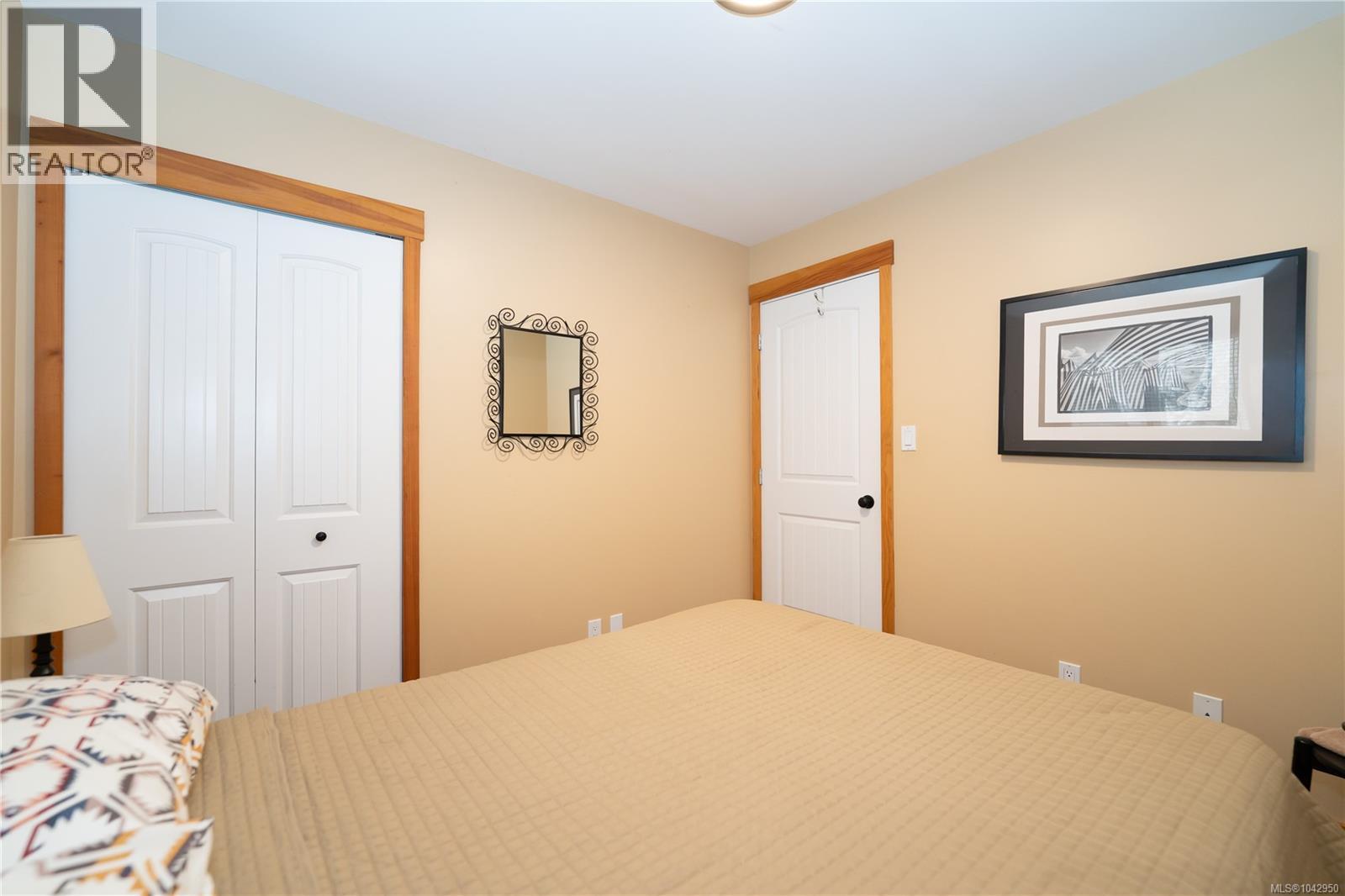 11464 Youbou Rd - 25