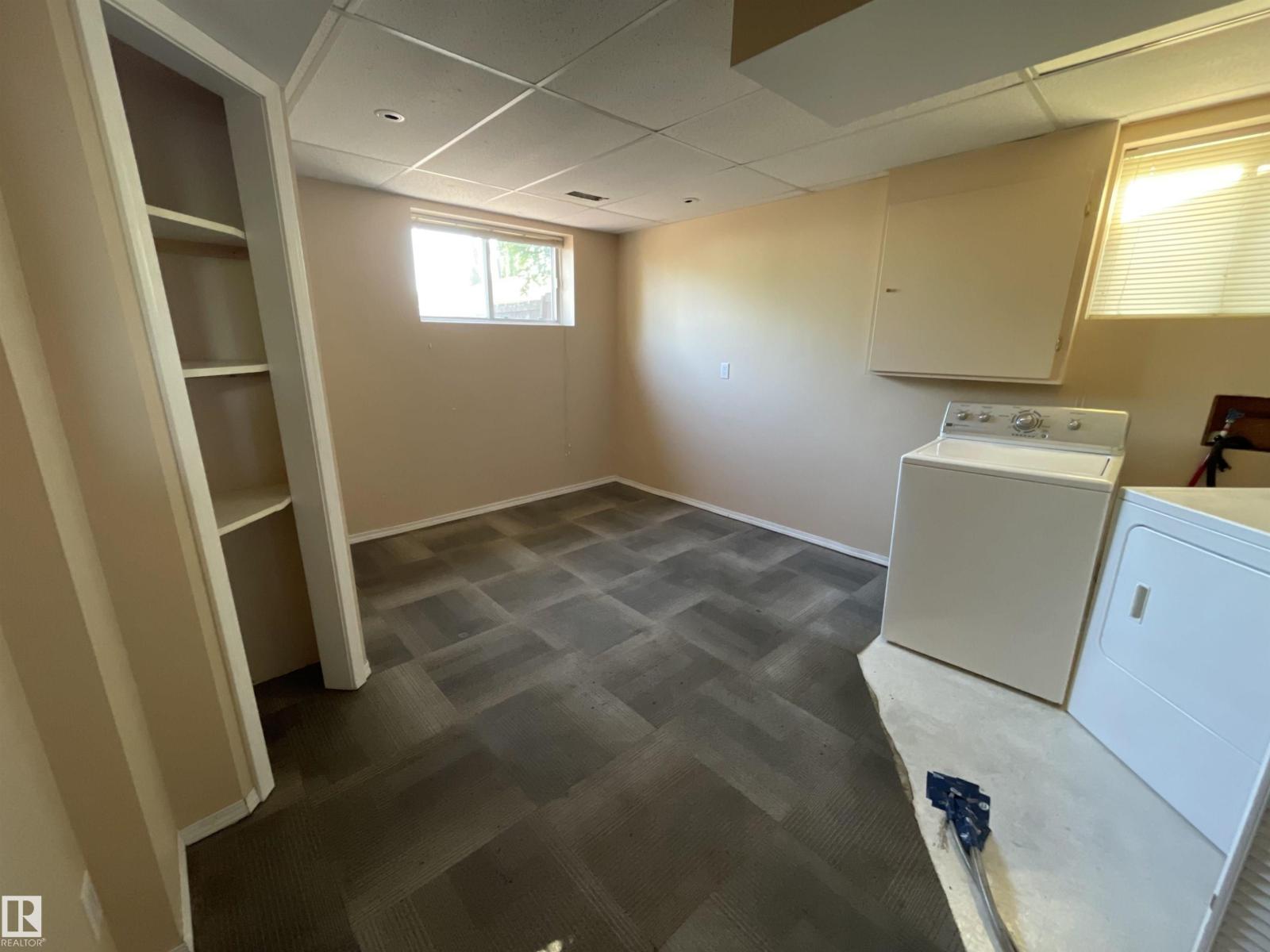 174 GREENWOOD DR - 24