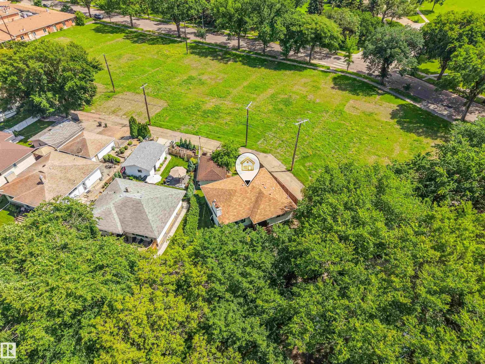 9513 81 ST NW - 43