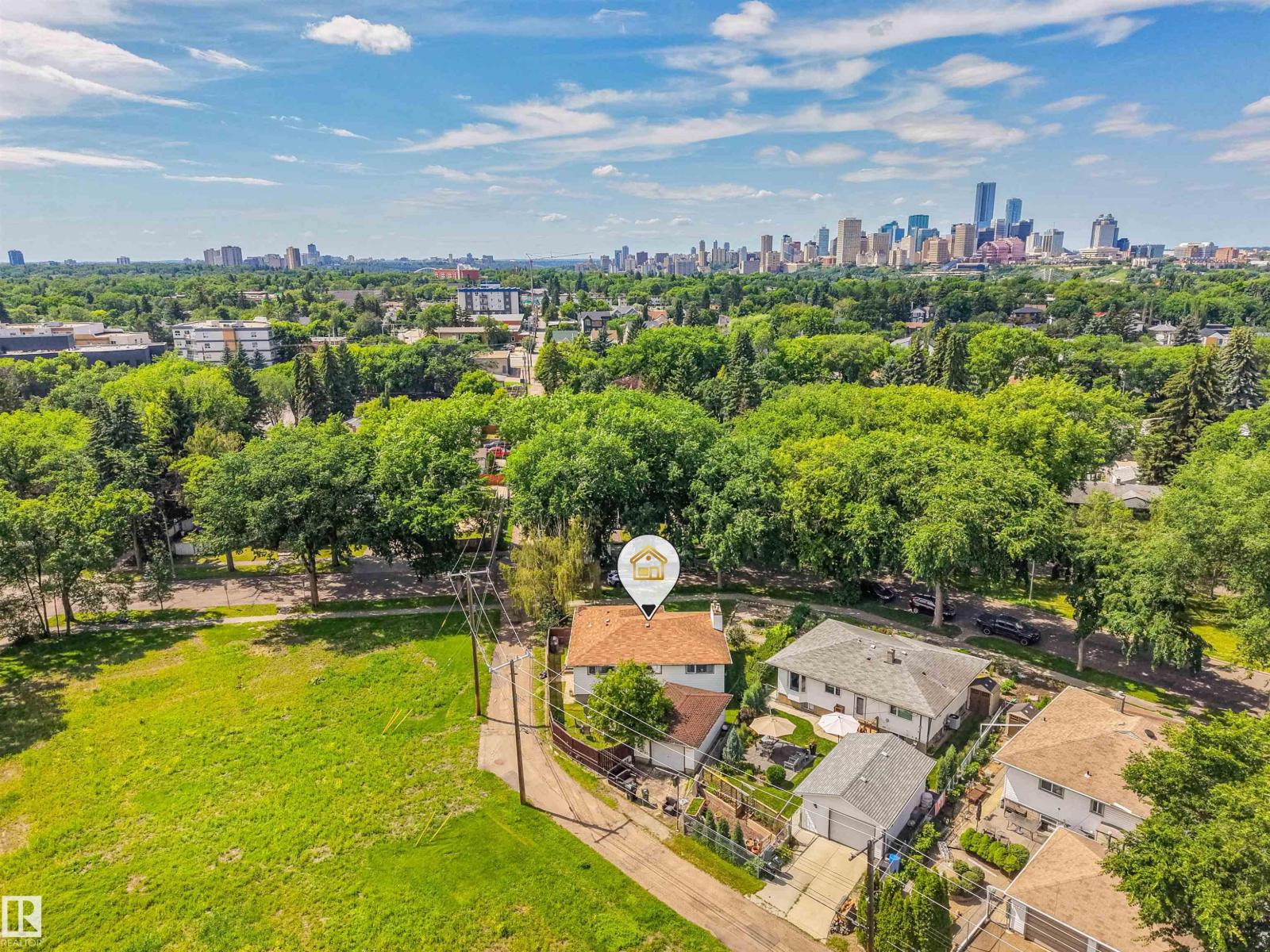 9513 81 ST NW - 50