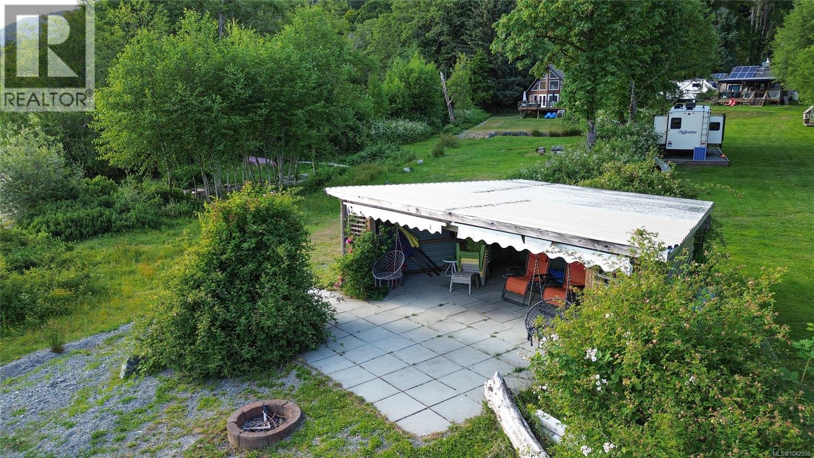 11464 Youbou Rd - 10