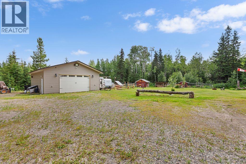 Photo 28 of 34 — 8912 SYKES ROAD · Prince George, BC