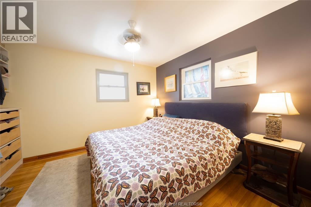 971 FAIRVIEW BOULEVARD - 17