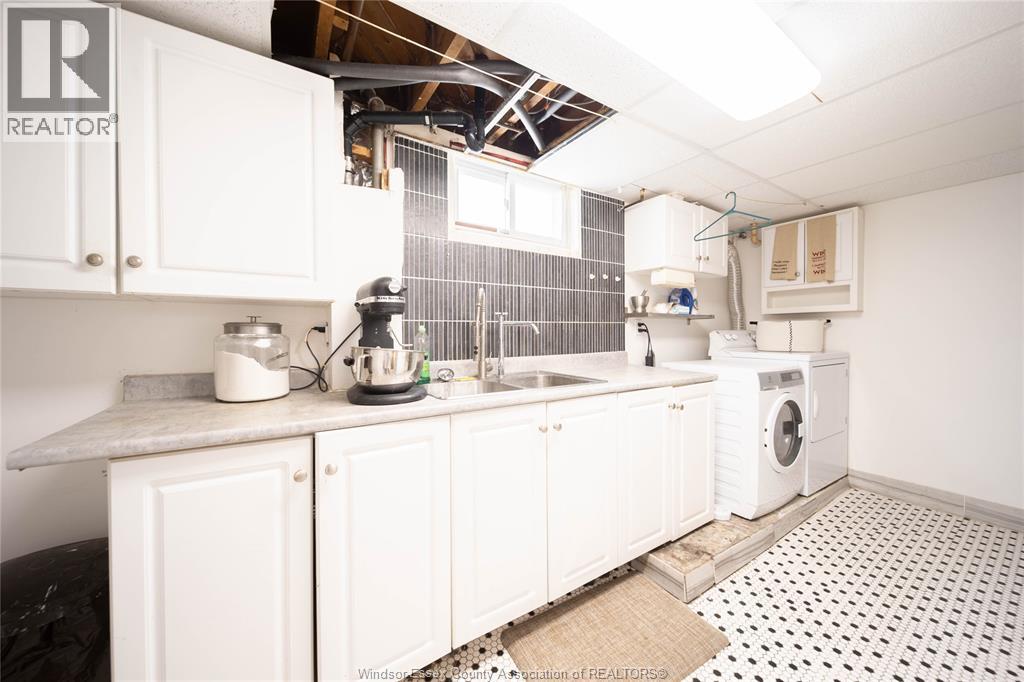 971 FAIRVIEW BOULEVARD - 30