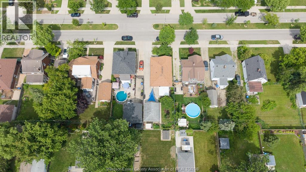 971 FAIRVIEW BOULEVARD - 39