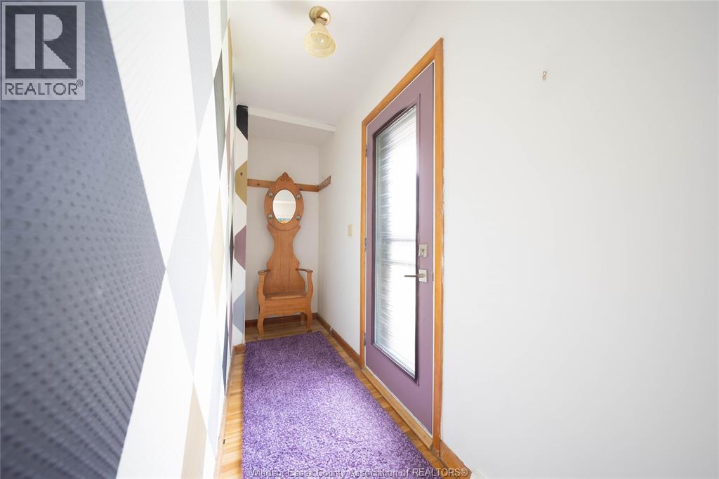 971 FAIRVIEW BOULEVARD - 4