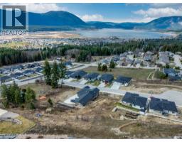 1120 16 Avenue Se, Salmon Arm, BC V1E0H4 Photo 8