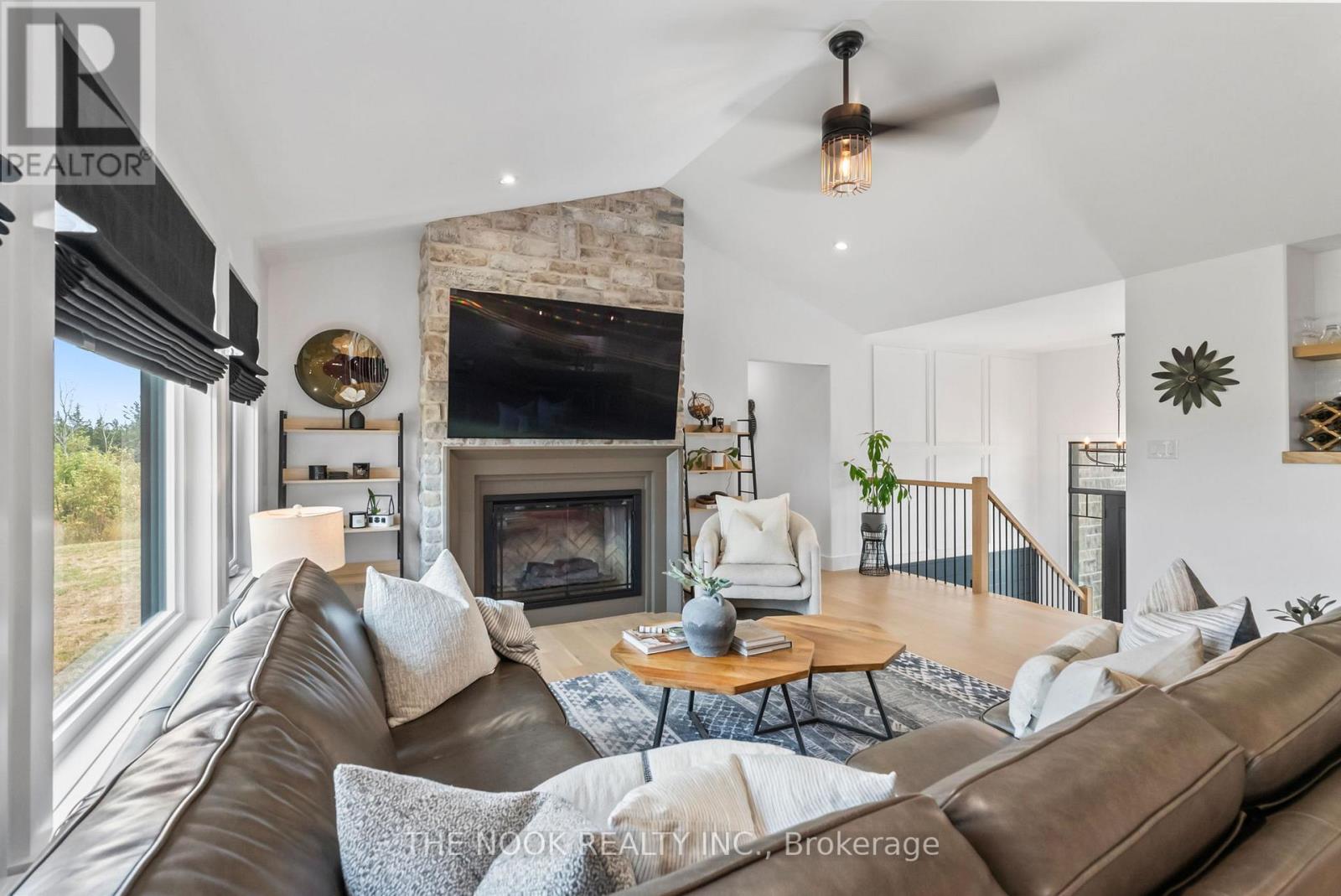 3557 BLESSINGTON ROAD - 10