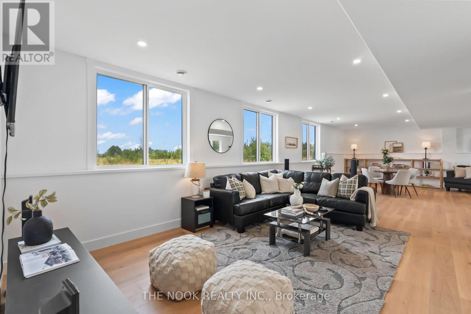 3557 BLESSINGTON ROAD - 25