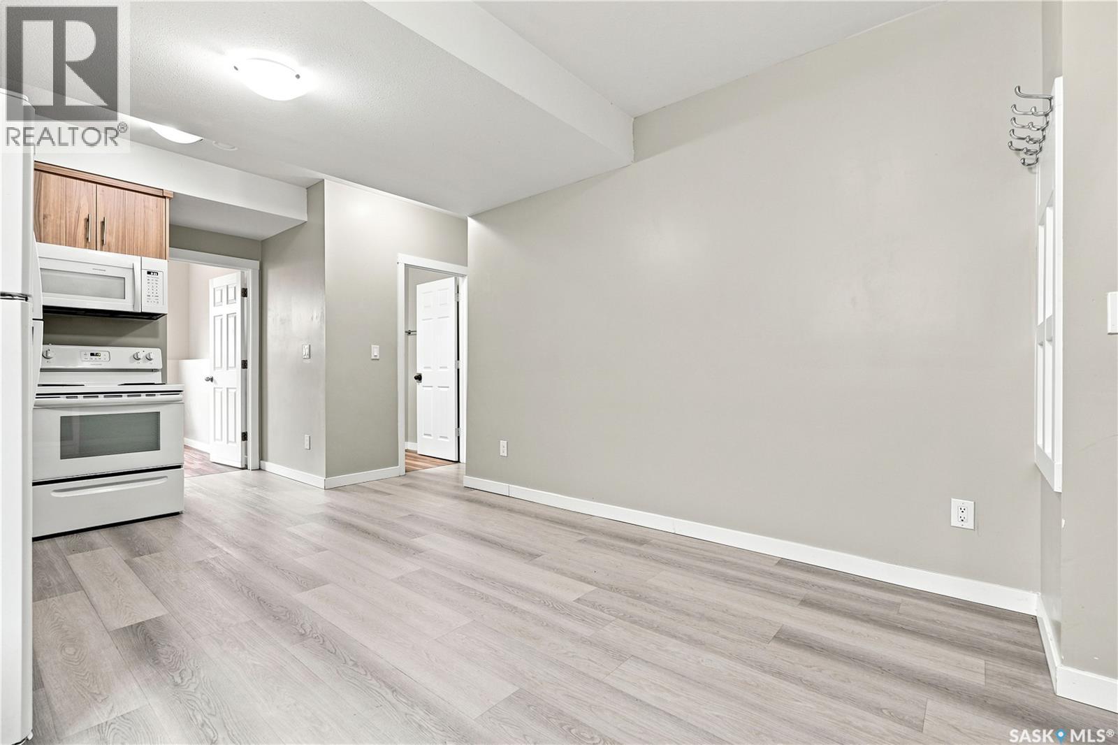 223 Ells CRESCENT - 40