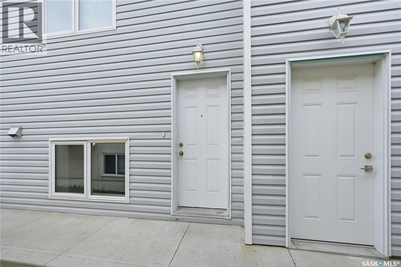223 Ells CRESCENT - 47