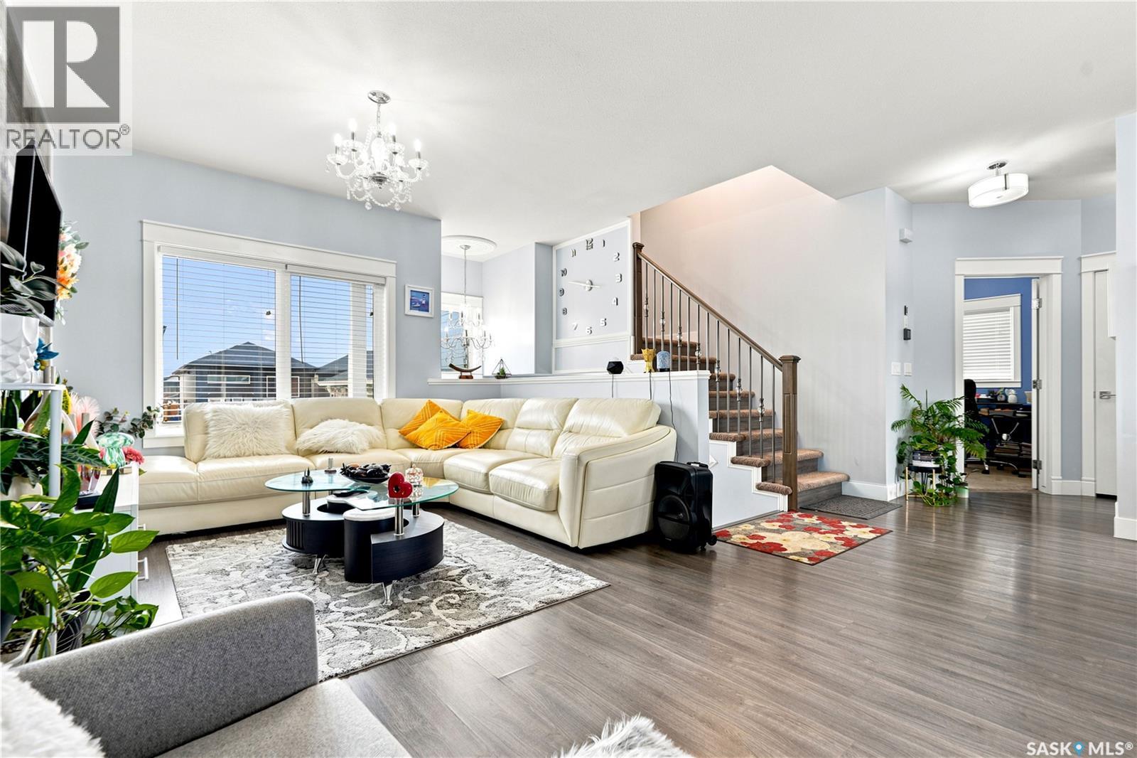 223 Ells CRESCENT - 6