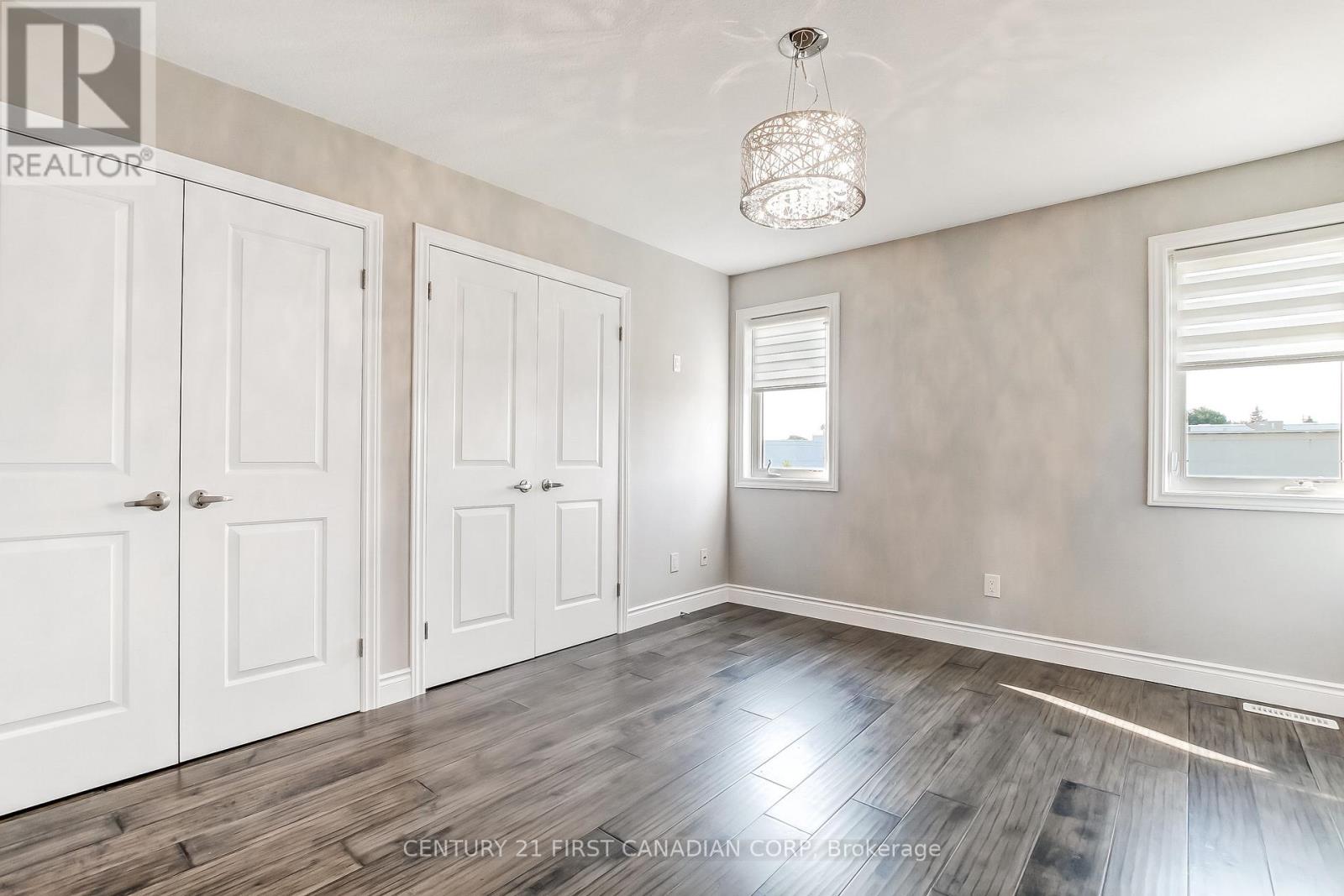 783 HICKORYRIDGE COMMON - 23