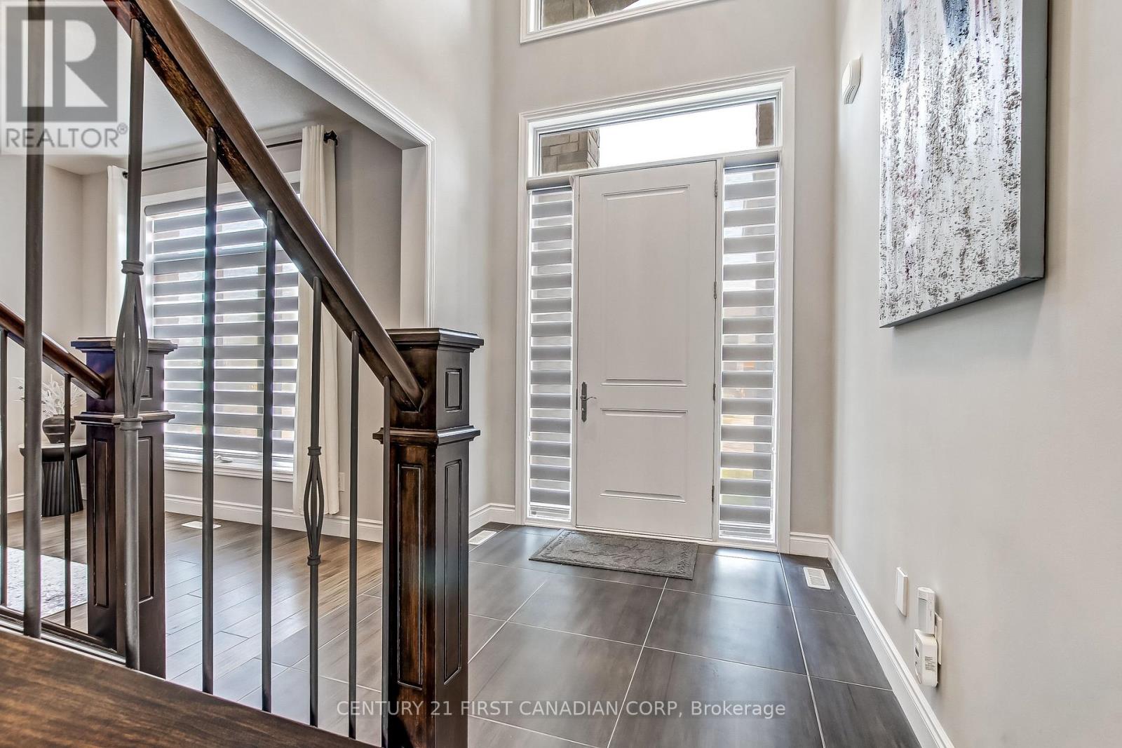783 HICKORYRIDGE COMMON - 3