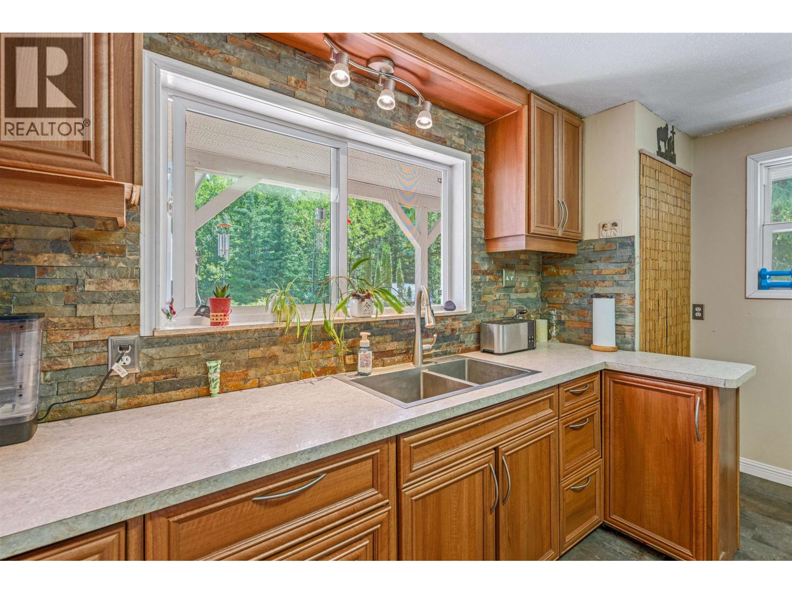 18880 FOREST NURSERY ROAD - 17