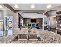 1539 Chapman Wy Sw, Edmonton, AB T6W0Z1 Photo 14