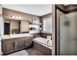 1539 Chapman Wy Sw, Edmonton, AB T6W0Z1 Photo 26