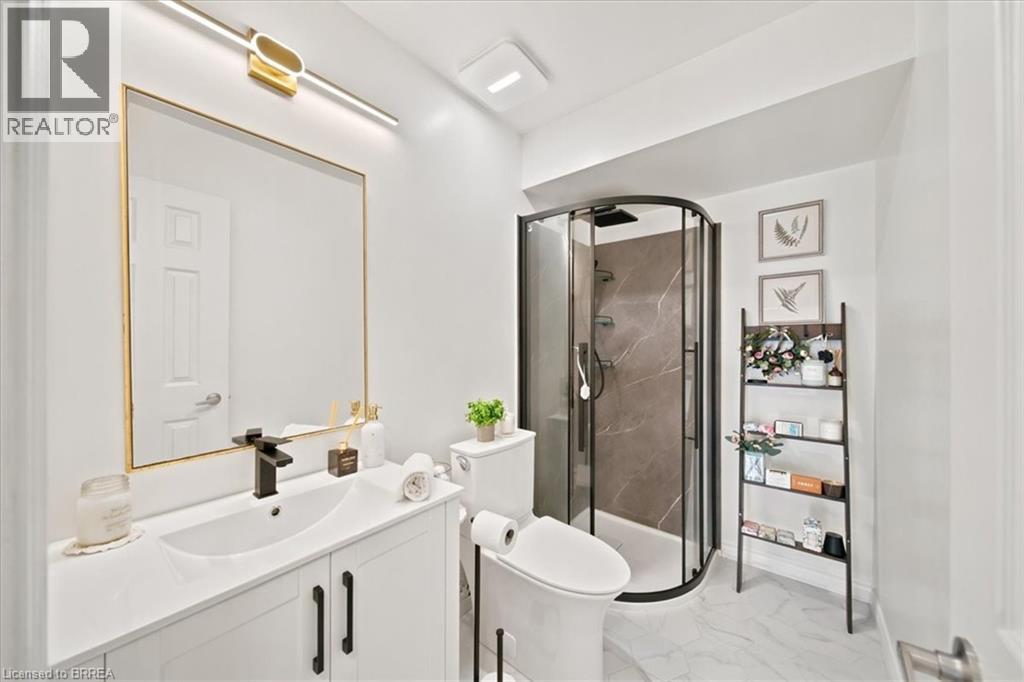 8 MAVIN Street - 22