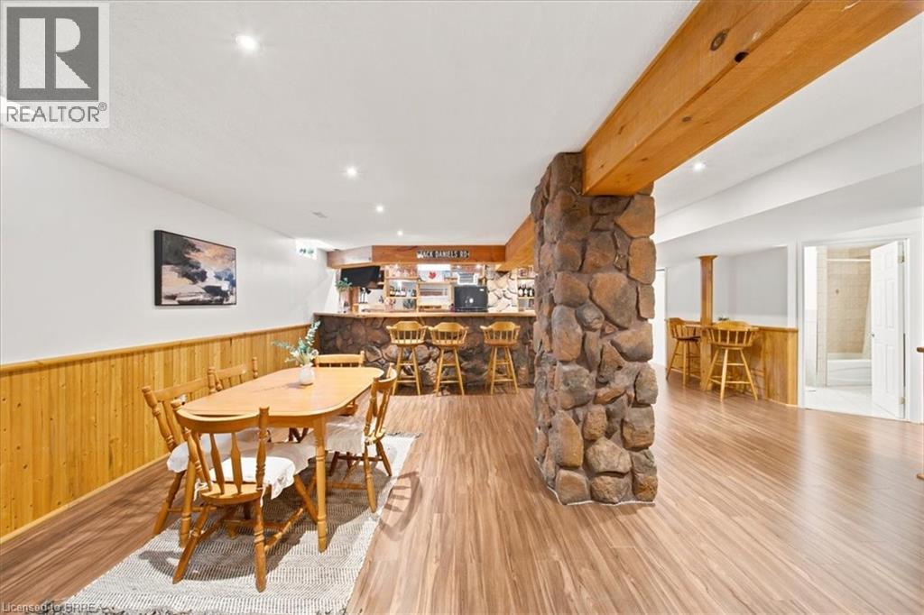 8 MAVIN Street - 30