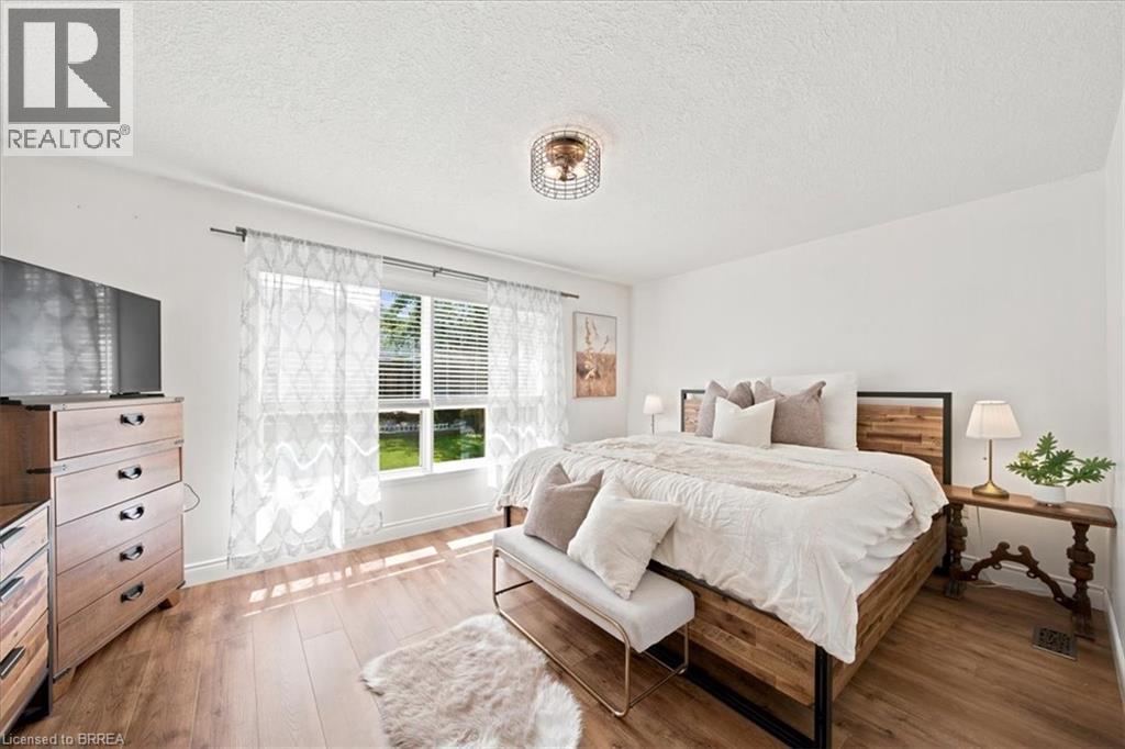 8 MAVIN Street - 18