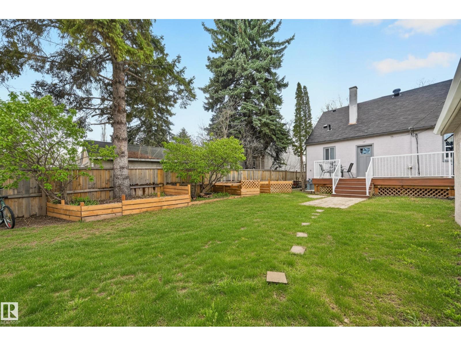 6807 112A ST NW - 47