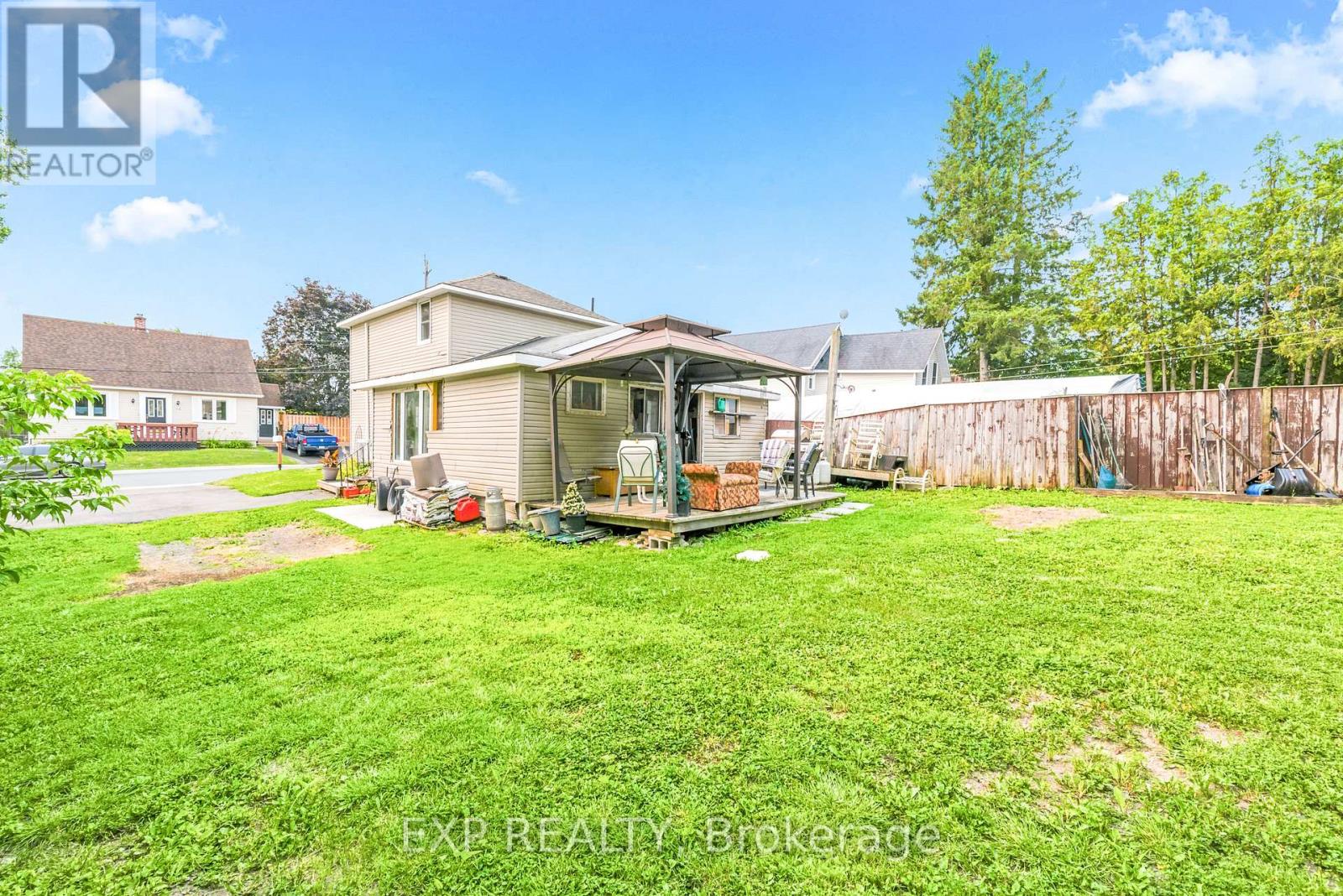 111 MACDONALD STREET - 7